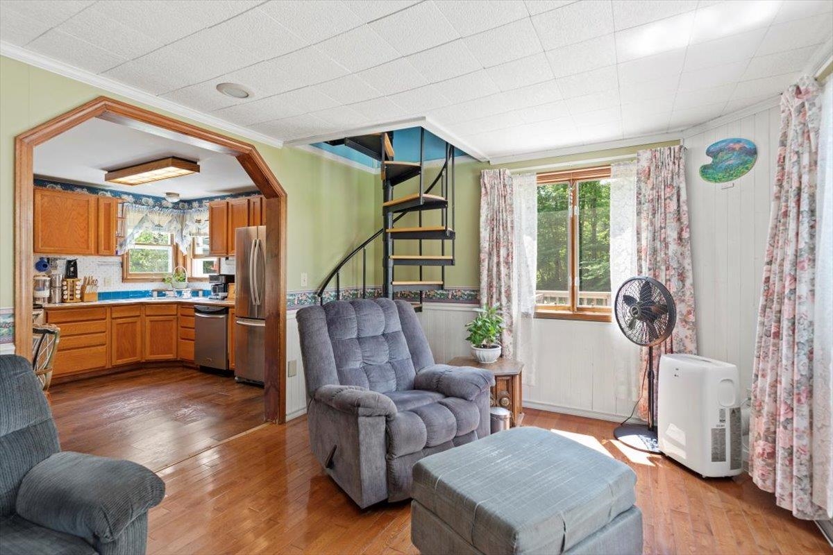 289 Reservoir Road Shaftsbury, VT 05262 - Photo 6 of 29