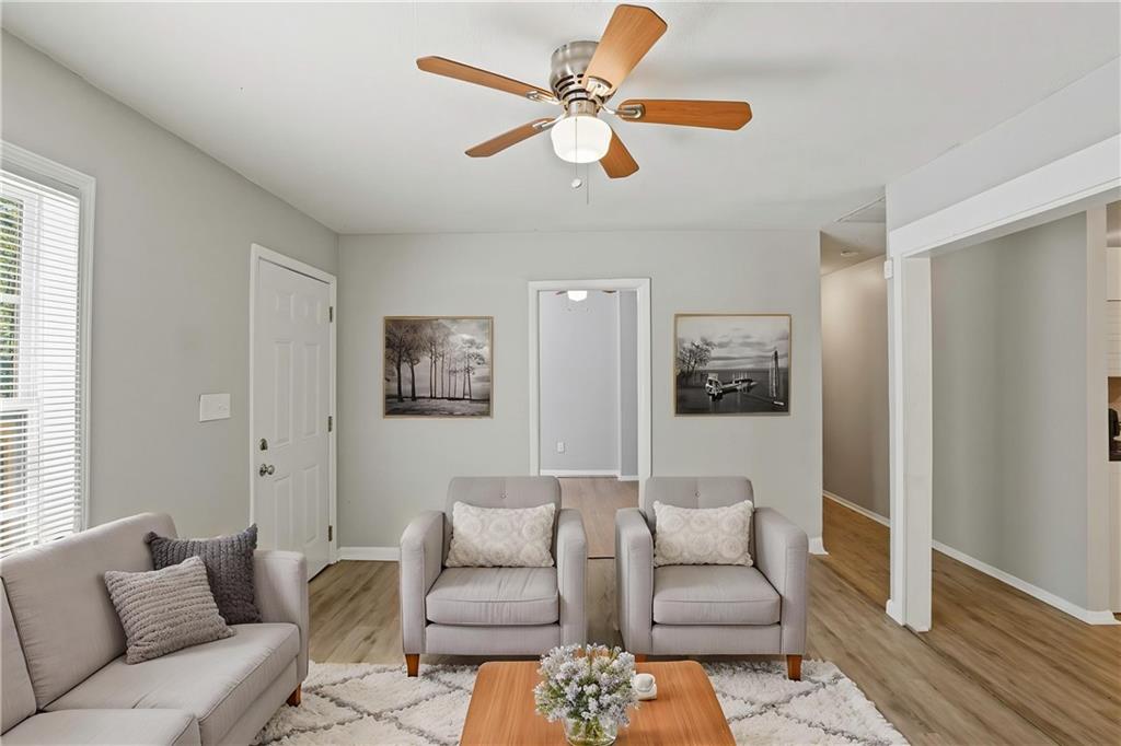 5575 Oglesby Road Atlanta, GA 30349 - Photo 2 of 31
