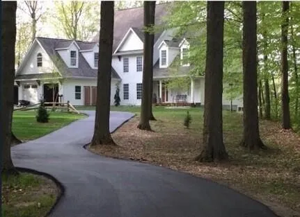$1,290,000 | 10692 Garfield Street, Coopersville, MI 49404