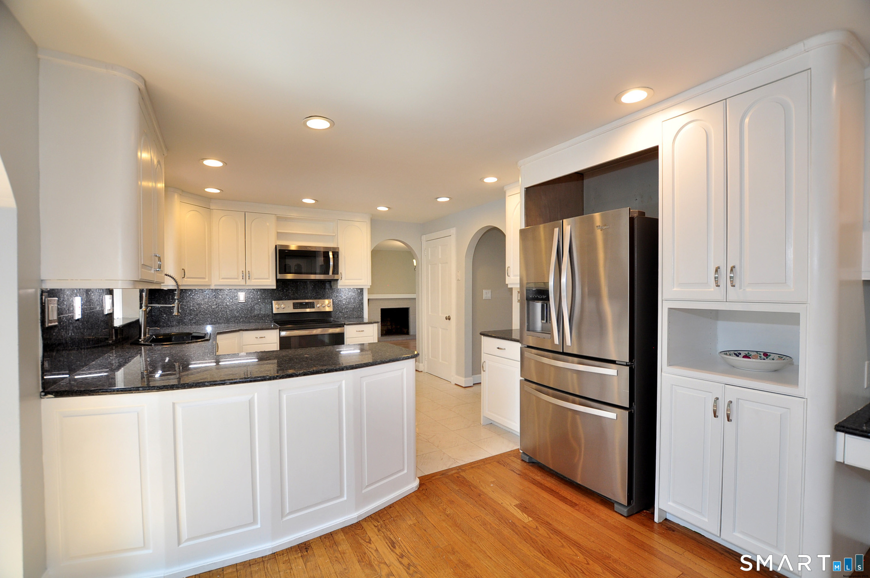 32 Cornfield Road Windsor, CT 06095 - Photo 9 of 39
