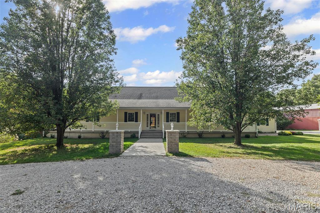 5481 Edgewood Road Salem, IL 62881 - Photo 2 of 66