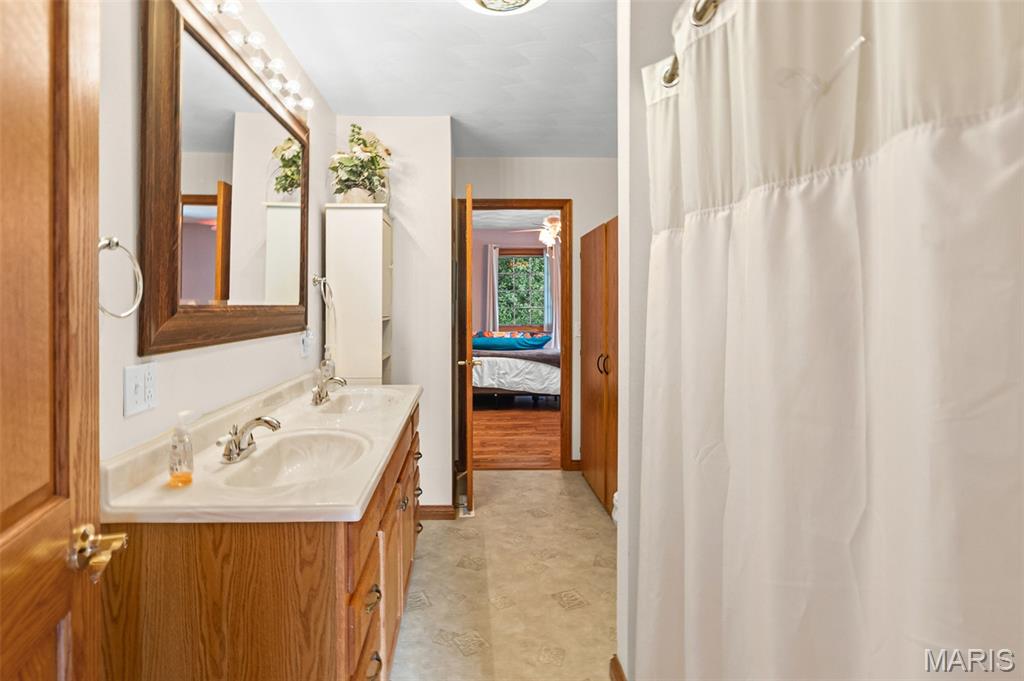 5481 Edgewood Road Salem, IL 62881 - Photo 32 of 66