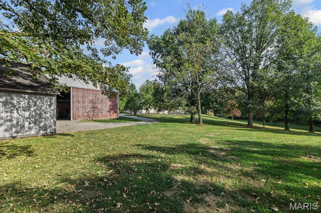 5481 Edgewood Road Salem, IL 62881 - Photo 9 of 66