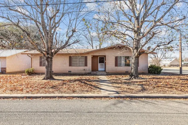 $269,000 | 113 West Nimitz Street, Fredericksburg, TX 78624