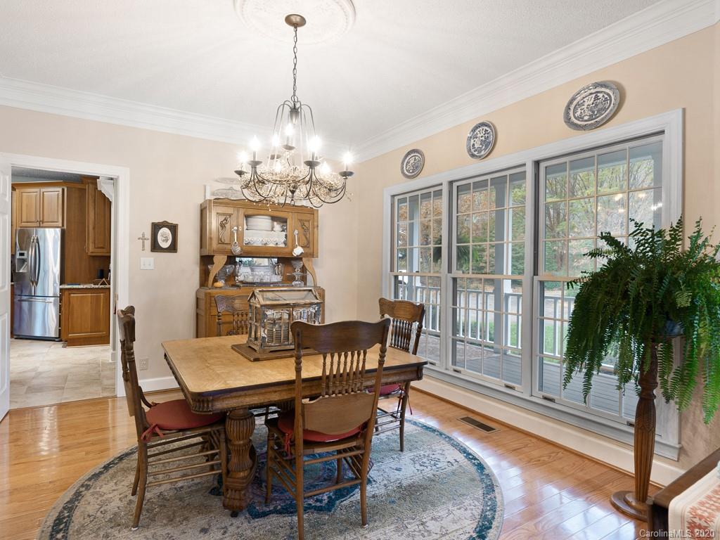 5 Windsong Drive Fairview, NC 28730 - Photo 9 of 48