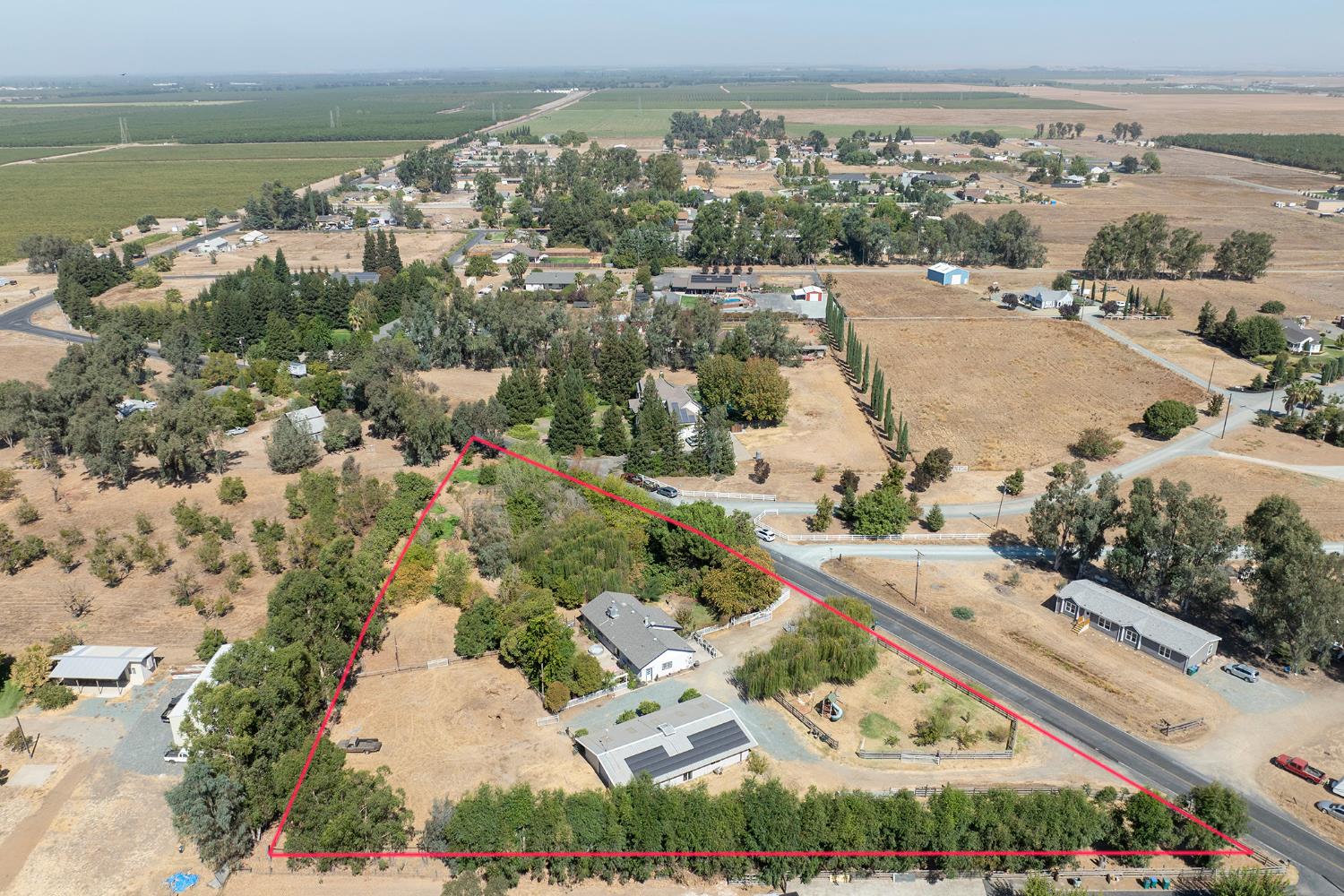 477 North Hewitt Road Linden, CA 95236 - Photo 3 of 50 Gallery Image 3