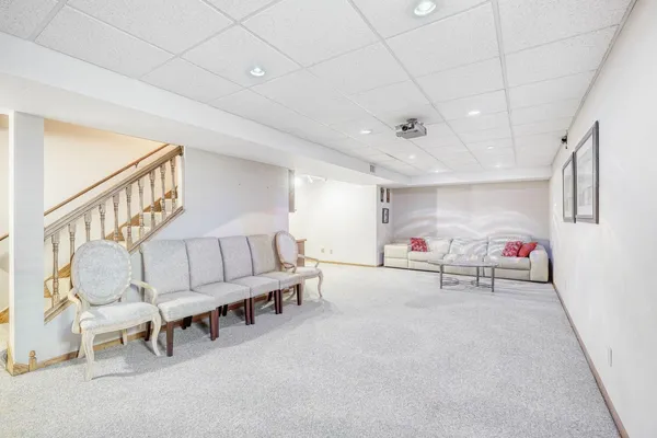 $599,900 | 4120 Minnesota Lane North, Plymouth, MN 55446