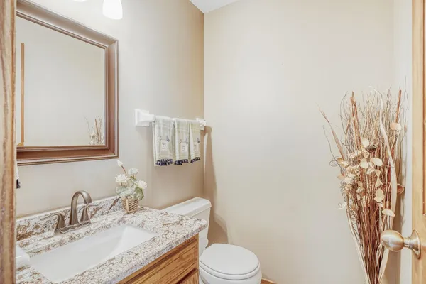 $599,900 | 4120 Minnesota Lane North, Plymouth, MN 55446