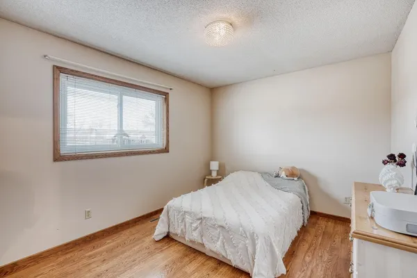 $599,900 | 4120 Minnesota Lane North, Plymouth, MN 55446