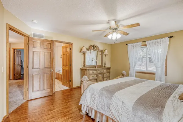 $599,900 | 4120 Minnesota Lane North, Plymouth, MN 55446