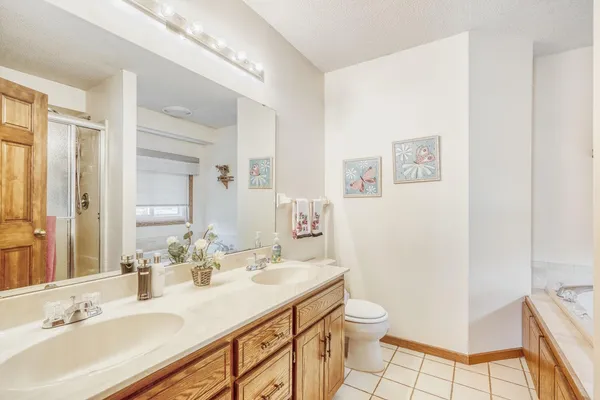 $599,900 | 4120 Minnesota Lane North, Plymouth, MN 55446