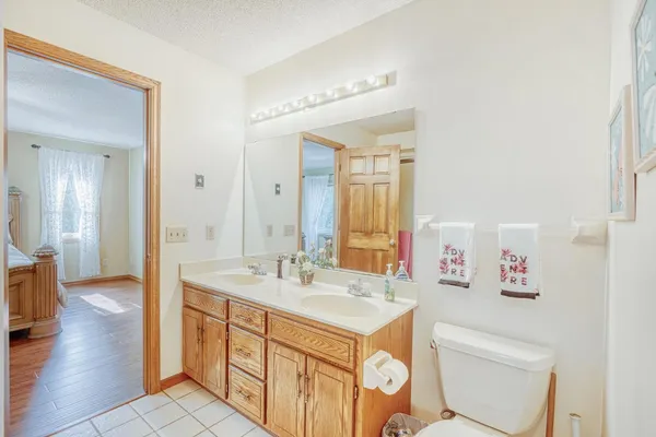 $599,900 | 4120 Minnesota Lane North, Plymouth, MN 55446