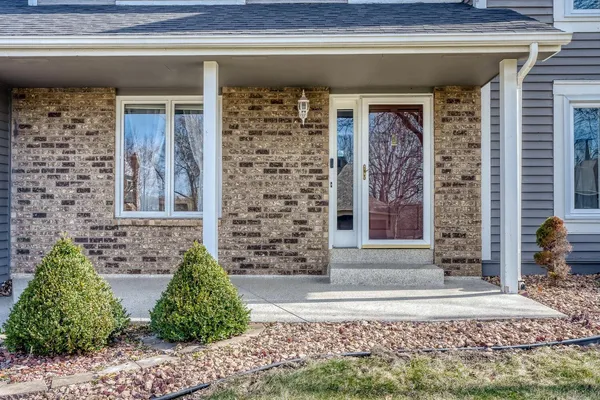 $599,900 | 4120 Minnesota Lane North, Plymouth, MN 55446