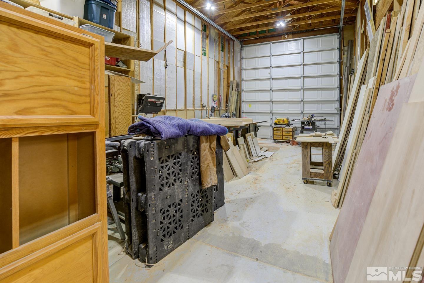 3774 Red Mountain Road Fallon, NV 89406 - Photo 29 of 37 a view of a patio with table and chairs