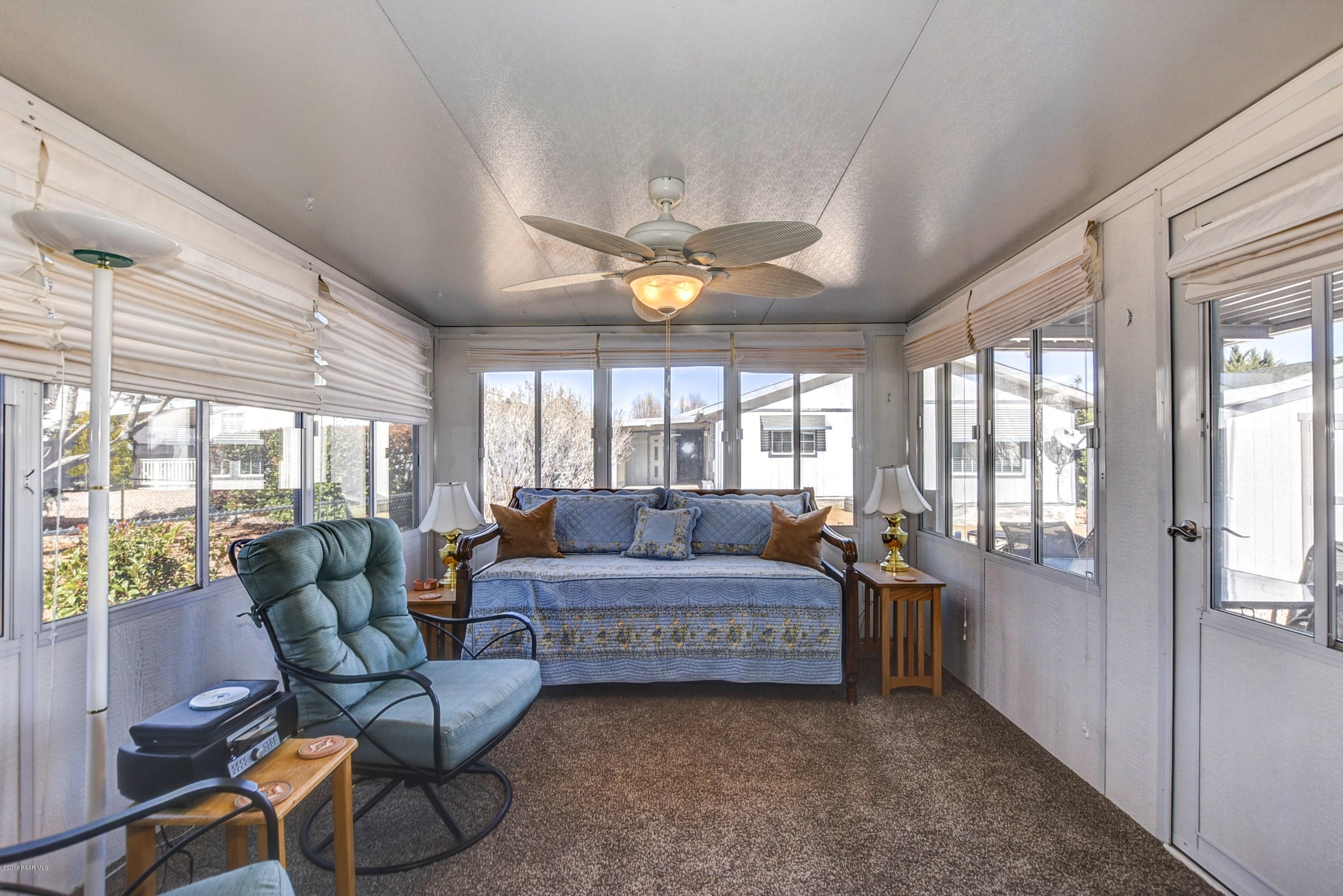 12120 East Obsidian Loop Road Dewey, AZ 86327 - Photo 15 of 23 015_Sun Room off master