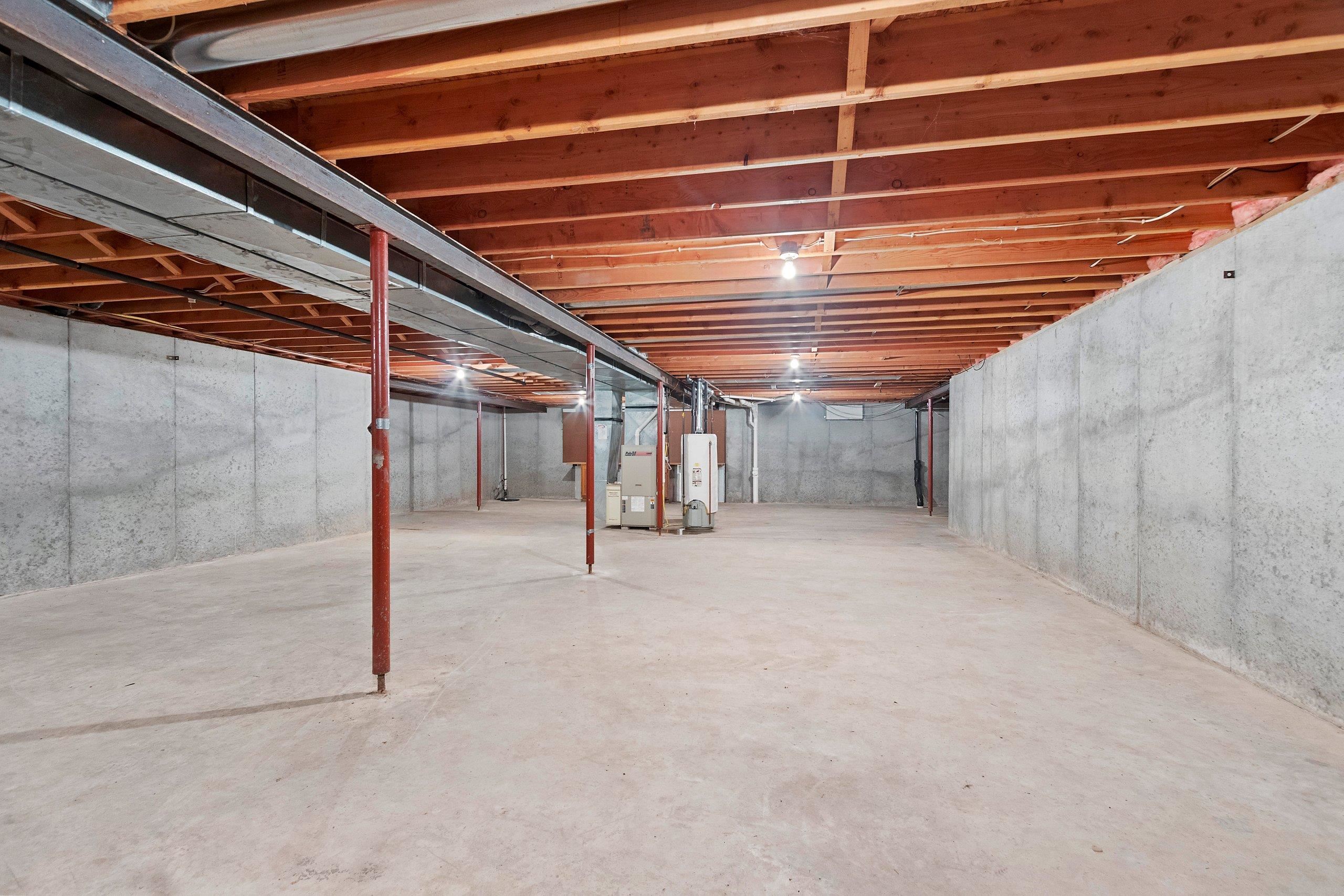 2980 West Northland Avenue Appleton, WI 54914 - Photo 34 of 59