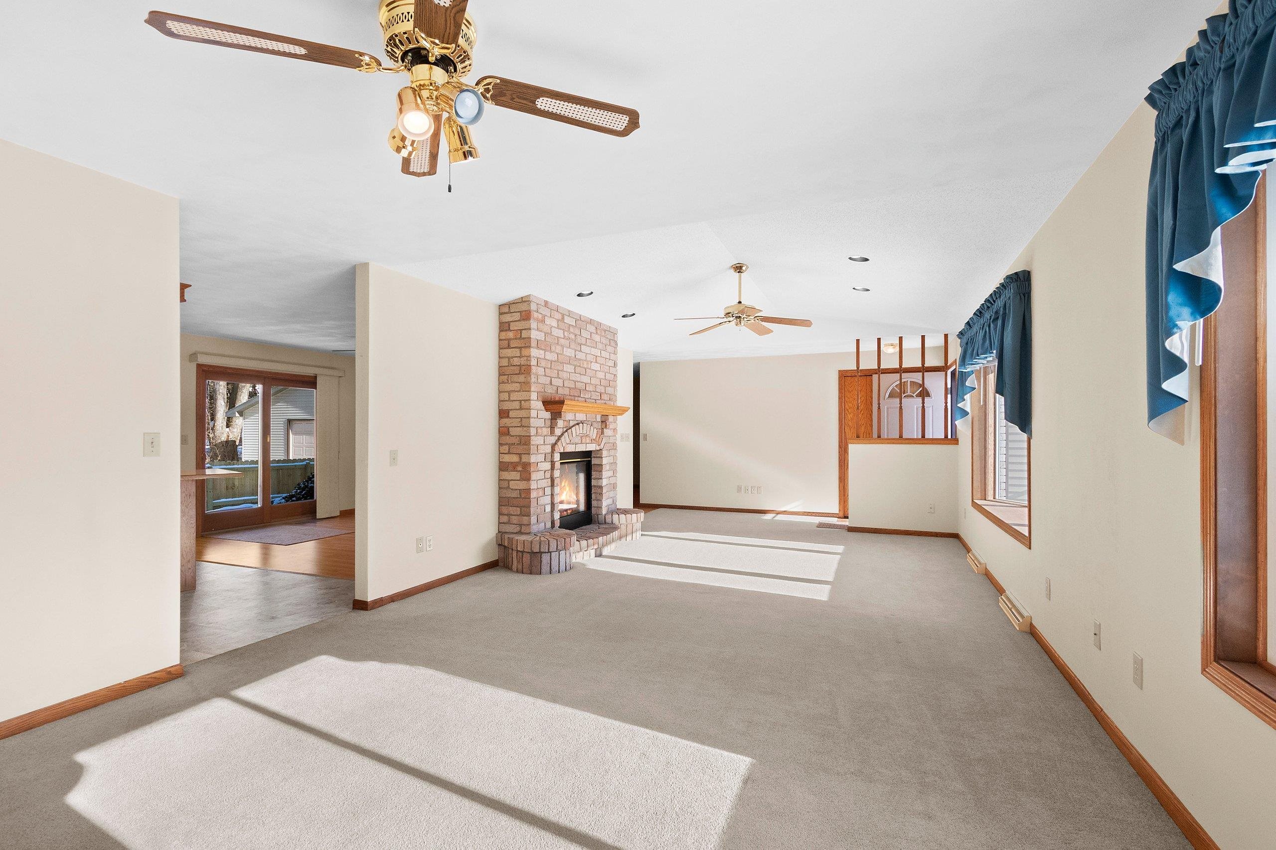 2980 West Northland Avenue Appleton, WI 54914 - Photo 7 of 59