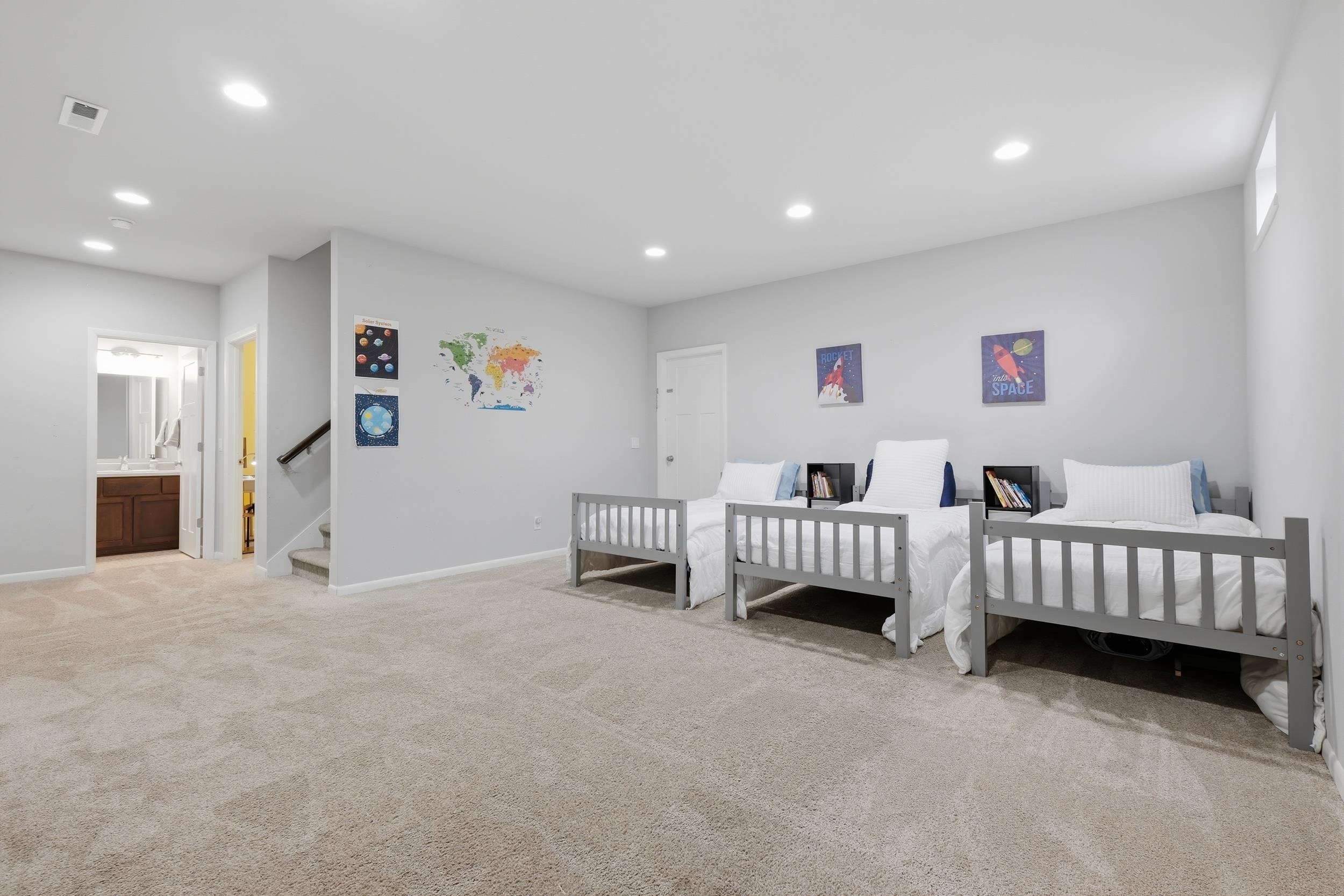 1137 O'Keeffe Avenue Sun Prairie, WI 53590 - Photo 39 of 56