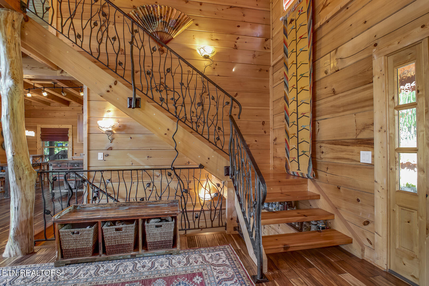 120 Island Road Kingston, TN 37763 - Photo 24 of 60 24_IslandRoad_120_StairsUp