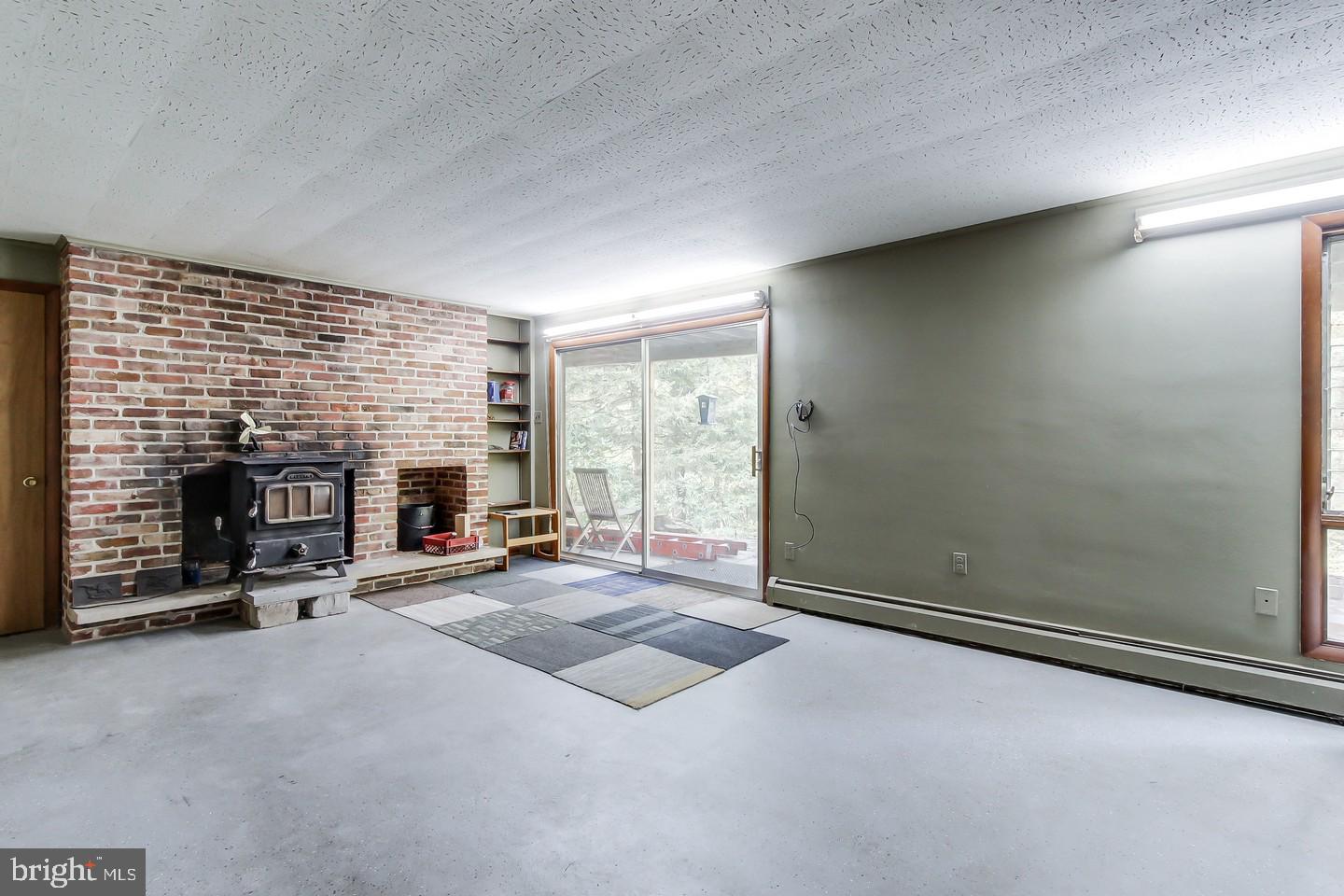 2685 Forest Road York, PA 17402 - Photo 19 of 28 Gallery Image 19