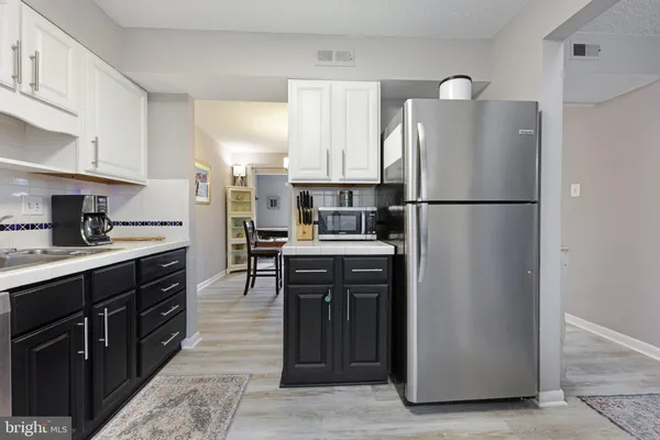 $310,000 | 1534 Moorings Drive, Unit 7A/2A, Reston, VA 20190