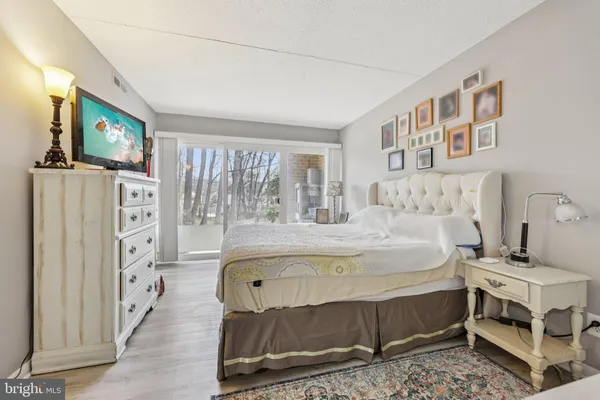 $310,000 | 1534 Moorings Drive, Unit 7A/2A, Reston, VA 20190