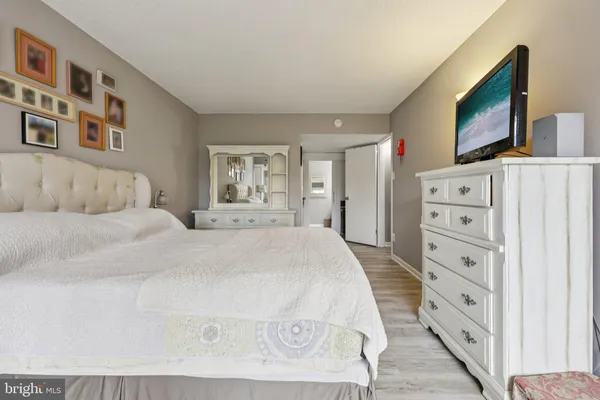 $310,000 | 1534 Moorings Drive, Unit 7A/2A, Reston, VA 20190