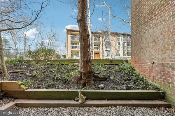 $310,000 | 1534 Moorings Drive, Unit 7A/2A, Reston, VA 20190