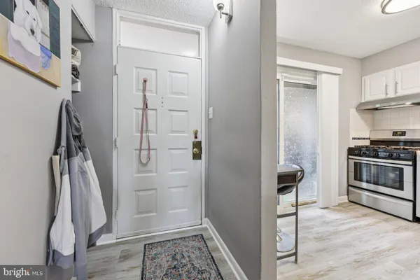 $310,000 | 1534 Moorings Drive, Unit 7A/2A, Reston, VA 20190