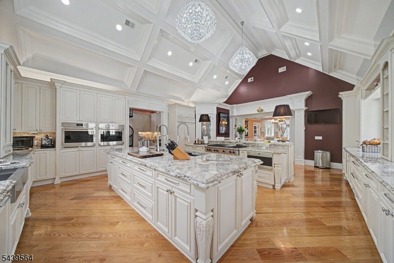 235 Old Chester Road Chester, NJ 07930 - Photo 14 of 49