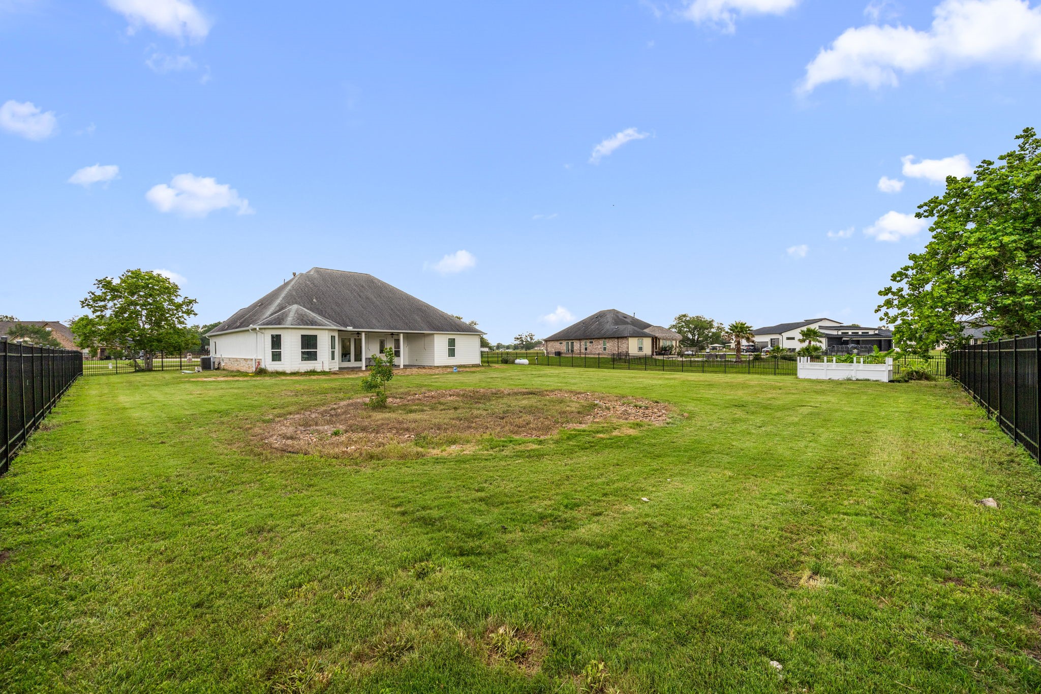 203 Cavalry Trail Drive Rosharon, TX 77583 - Photo 33 of 42