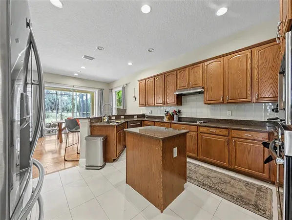 $5,995 | 5309 Napa Drive, Sarasota, FL 34243