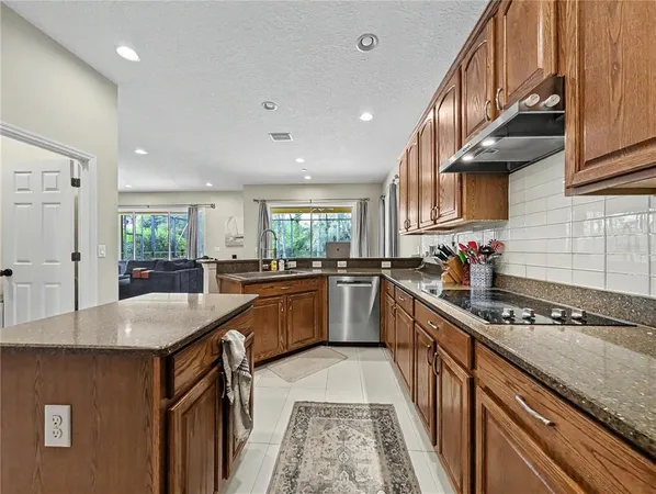 $5,995 | 5309 Napa Drive, Sarasota, FL 34243