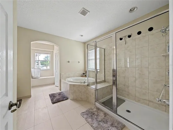 $5,995 | 5309 Napa Drive, Sarasota, FL 34243
