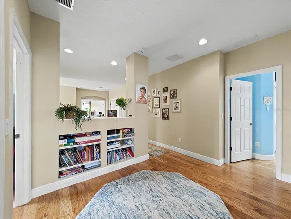 $5,995 | 5309 Napa Drive, Sarasota, FL 34243