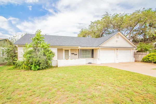 $1,550 | 3214 27th Street, Lubbock, TX 79410