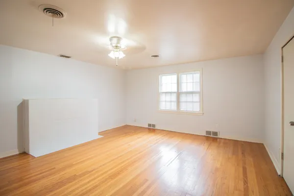 $1,550 | 3214 27th Street, Lubbock, TX 79410