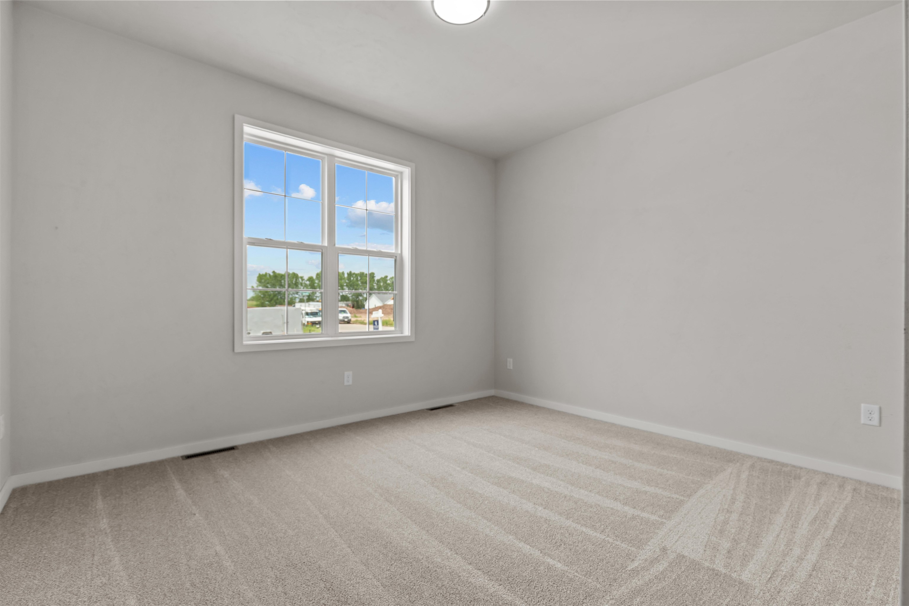 3601 Gladiolus Place Appleton, WI 54913 - Photo 7 of 37