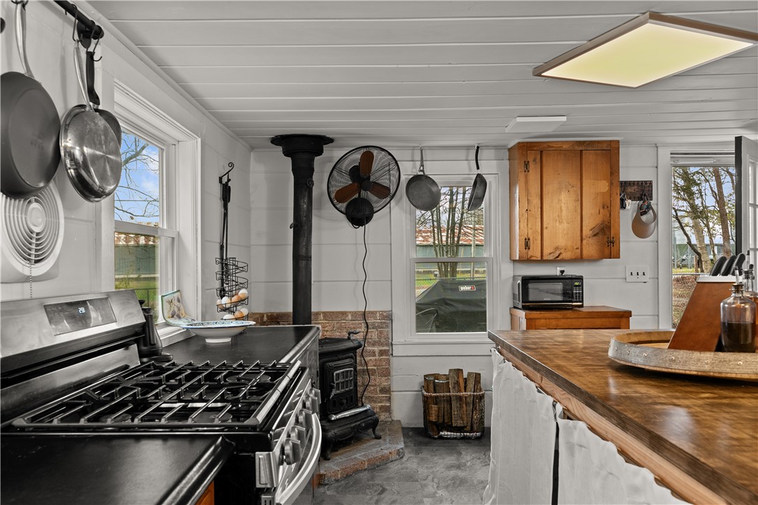 70 Cucumber Hill Road Foster, RI 02825 - Photo 16 of 33