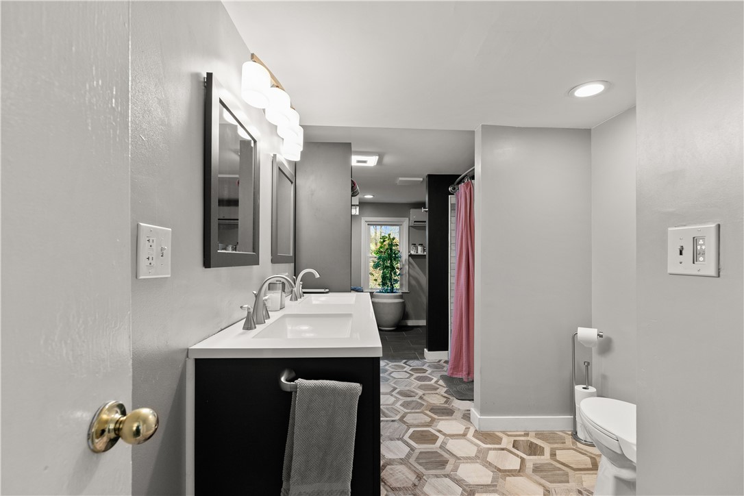 70 Cucumber Hill Road Foster, RI 02825 - Photo 6 of 33