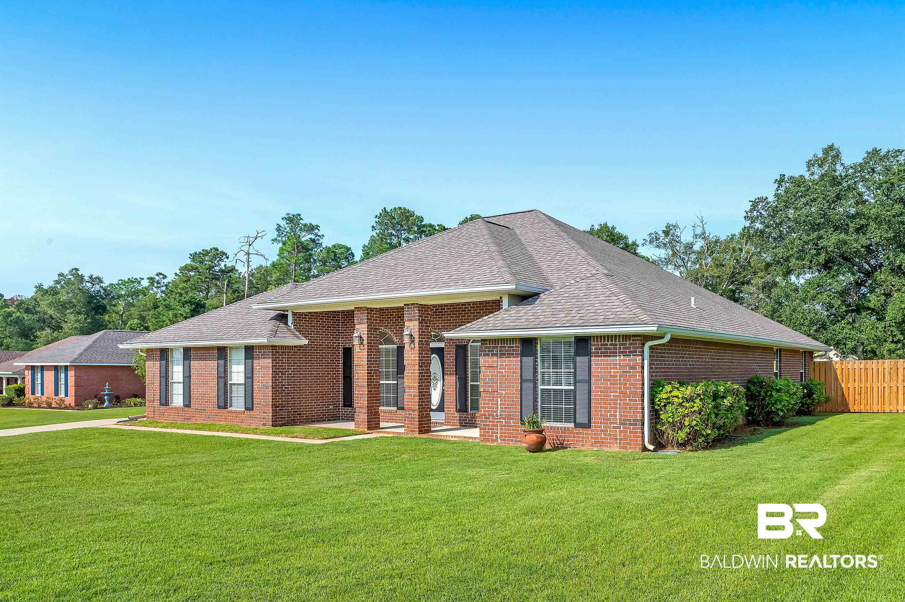 12443 Venice Boulevard Foley, AL 36535 - Photo 3 of 59 Ranch-style house featuring a front lawn