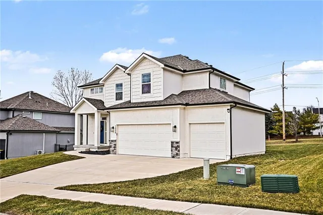 $540,000 | 1508 Northeast 105th Terrace, Kansas City, MO 64155