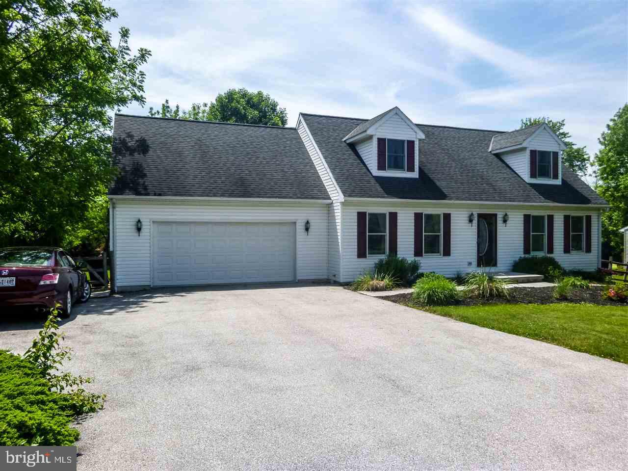 115 Montclair Road Gettysburg, PA 17325 - Photo 1 of 28