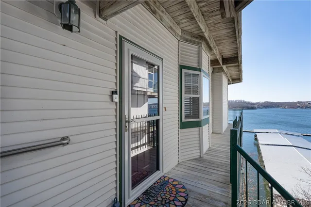 $465,000 | 806 Harbour Towne Drive, Unit 806E, Lake Ozark, MO 65049