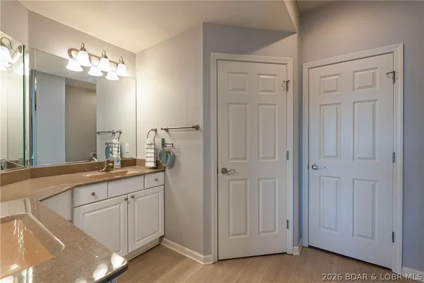 $450,000 | 806 Harbour Towne Drive, Unit 806E, Lake Ozark, MO 65049