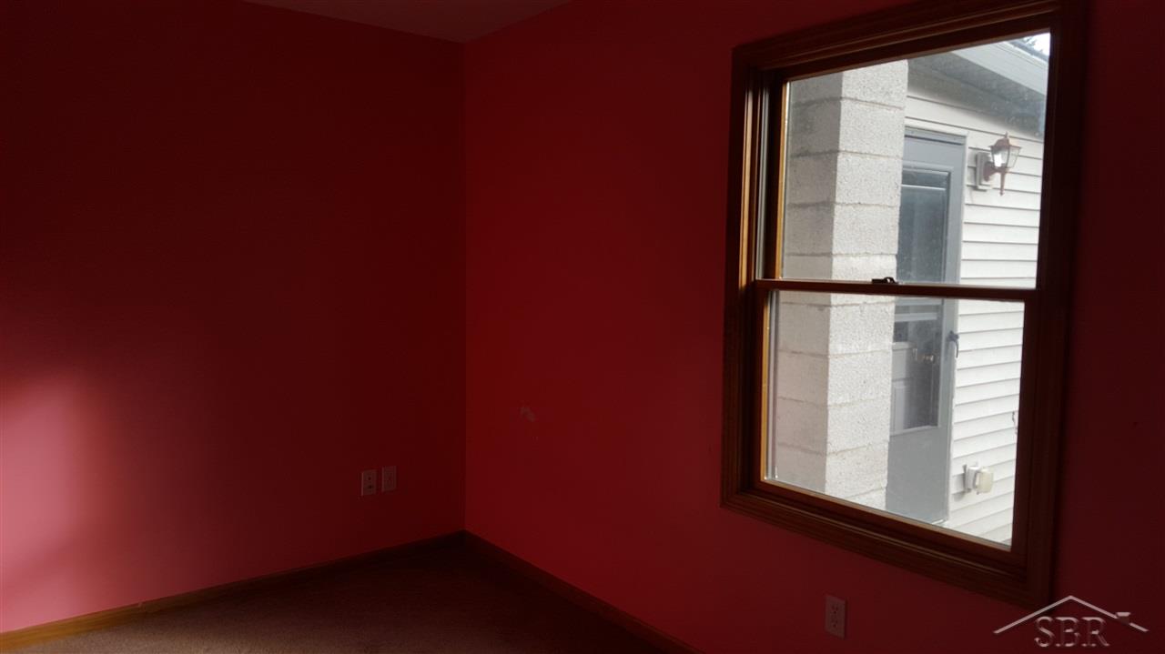 10457 Carr Road St. Charles, MI 48655 - Photo 6 of 11 31268939-5.JPG