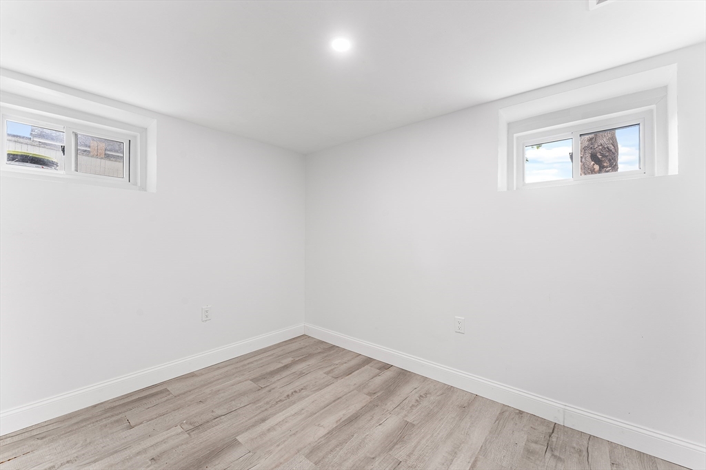 70 Edgehill Road Winthrop, MA 02152 - Photo 26 of 40