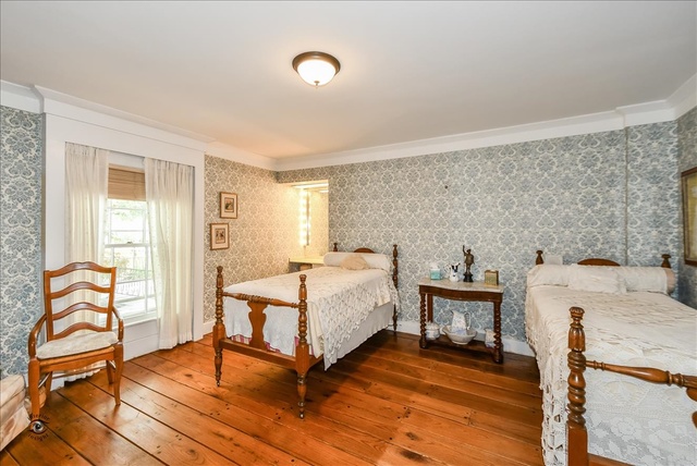 39 Locust Road Winnetka, IL 60093 - Photo 17 of 39