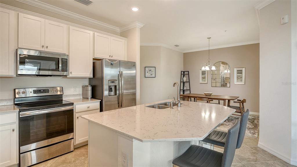 17510 Gawthrop Drive, Unit 308 Bradenton, FL 34211 - Photo 12 of 75