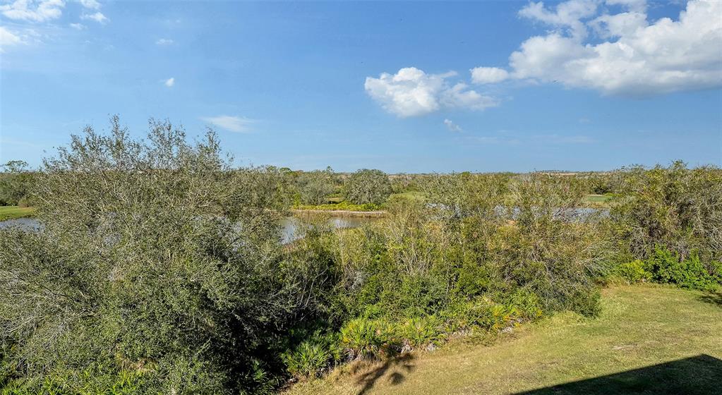 17510 Gawthrop Drive, Unit 308 Bradenton, FL 34211 - Photo 35 of 75